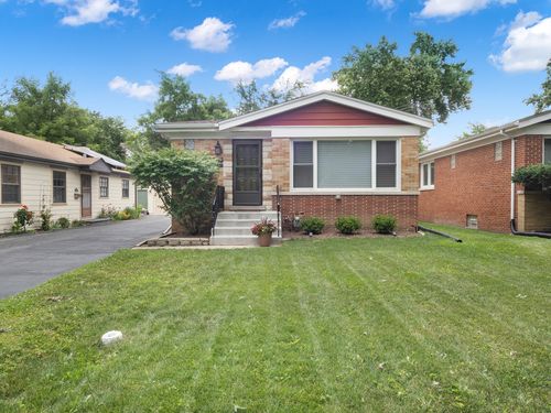727 Harms Road, Glenview, IL, 60025 | Card Image