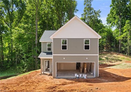 3708 Wabash Blvd, Winston Salem, NC, 27106-2120 | Card Image