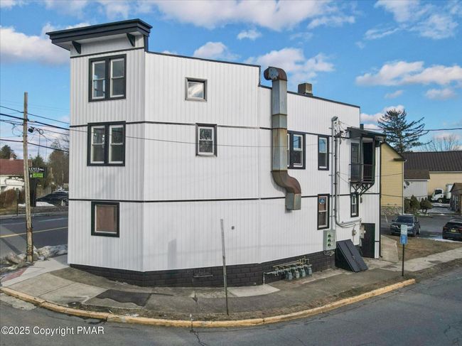 147 N 9TH ST UNIT 2 | Image 21