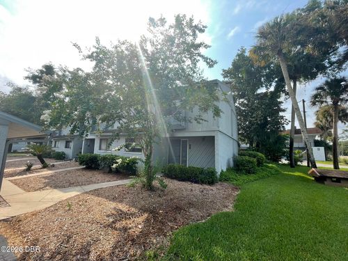 1 Fair Oaks Cir, ORMOND BEACH, FL, 32174-6239 | Card Image