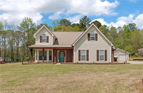 135 Kripple Kreek Dr, Sharpsburg, GA, 30277-1883 | Card Image