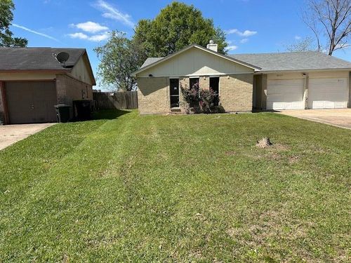 8607 Sherrywood Dr, Houston, TX, 77044-1335 | Card Image