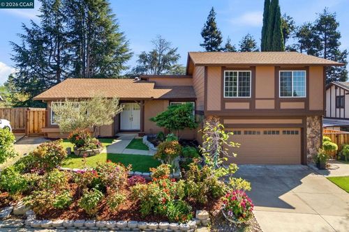 5612 Frank Pl, Clayton, CA, 94517-1056 | Card Image