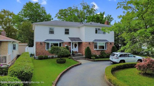 160 Rathbun Ave, Staten Island, NY, 10312-3006 | Card Image