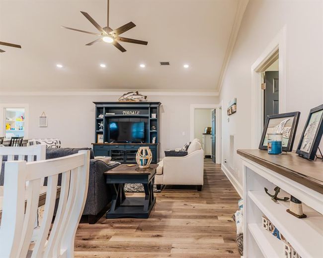 837 Wightman St, House other with 3 bedrooms, 3 bathrooms and 2 parking in Matagorda TX | Image 26