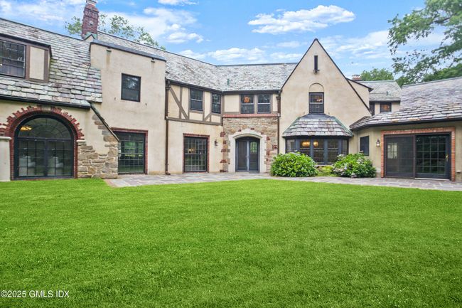 Back Yard | Image 36
