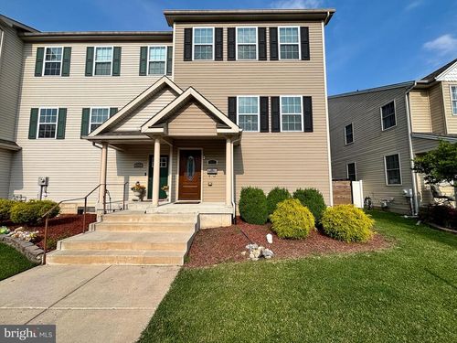 533 Maple St, BRISTOL, PA, 19007-3510 | Card Image