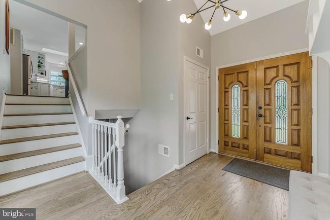 2583 John Milton Dr, House other with 4 bedrooms, 3 bathrooms and null parking in HERNDON VA | Image 4