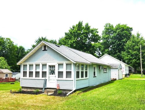 11365 E 3rd St, Conneaut Lake, PA, 16316 | Card Image