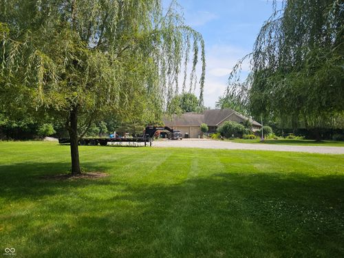 105 W County Road 900 N, Lizton, IN, 46149-9353 | Card Image
