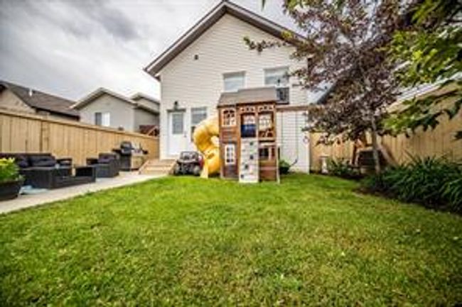 8870 74 Ave, House detached with 3 bedrooms, 1 bathrooms and 2 parking in Grande Prairie AB | Image 16