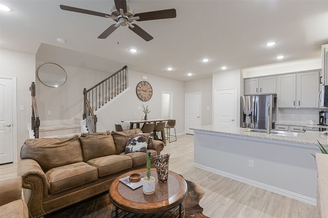 2728 Baneberry Ln, Townhouse with 3 bedrooms, 3 bathrooms and null parking in Mesquite TX | Image 5