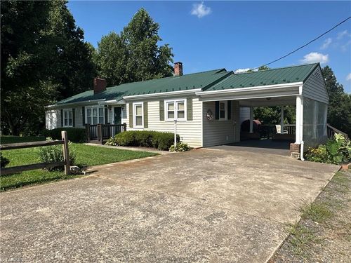 10015 Nc 268, Elkin, NC, 28621-8781 | Card Image