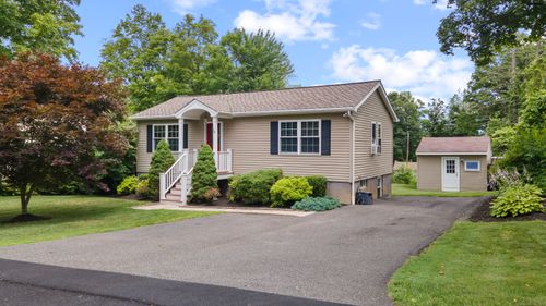 14 Hilltop Dr, New Fairfield, CT, 06812-2328 | Card Image