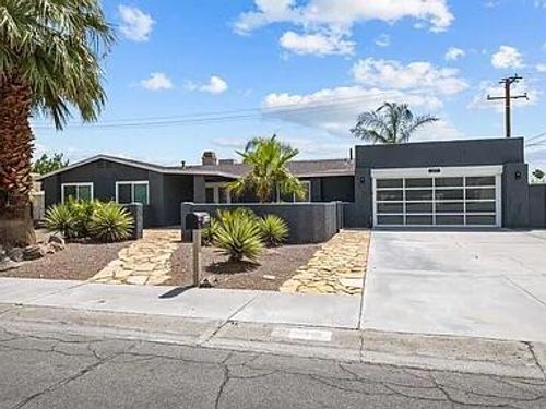 2190 N Whitewater Club Dr, Palm Springs, CA, 92262-4012 | Card Image