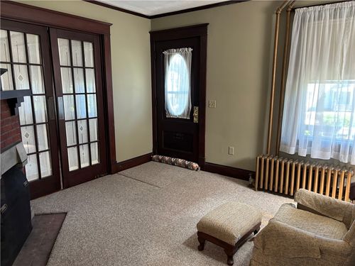 1-35 Oak St, Westerly, RI, 02891-1739 | Card Image