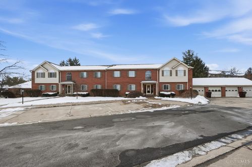 5658 Bridgetown Rd, Cincinnati, OH, 45248 | Card Image