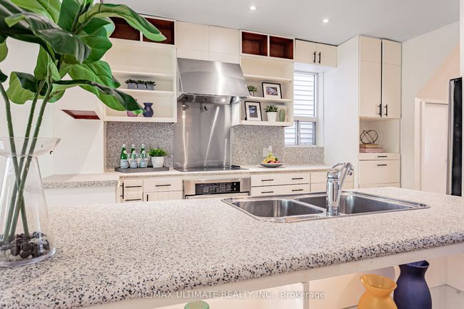 275 Kenilworth Ave, House other with 4 bedrooms, 2 bathrooms and 1 parking in Toronto ON | Image 22