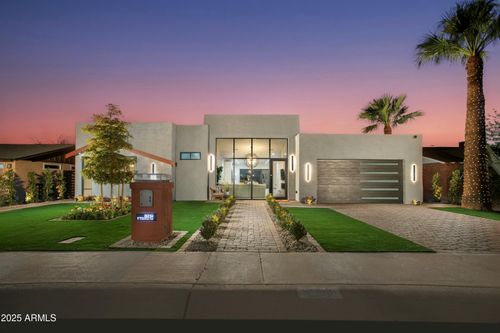 8319 E Columbus Avenue, Scottsdale, AZ, 85251 | Card Image