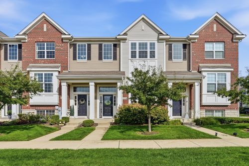 15371 Sheffield Square Pkwy, Orland Park, IL, 60462-6024 | Card Image