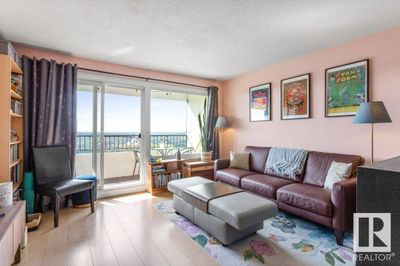 12303 Jasper Ave Nw, Condo with 1 bedrooms, 1 bathrooms and 1 parking in Edmonton AB | Image 2