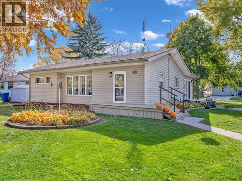 105 Maple Lane, Harrow, ON, N0R1G0 | Card Image