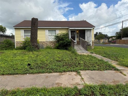 4801 Odem Dr, Corpus Christi, TX, 78415-1725 | Card Image