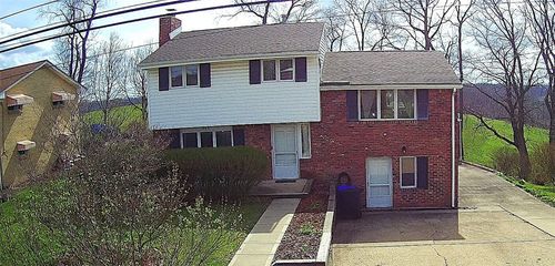 520 Carolina Dr, Oakdale, PA, 15071-9437 | Card Image