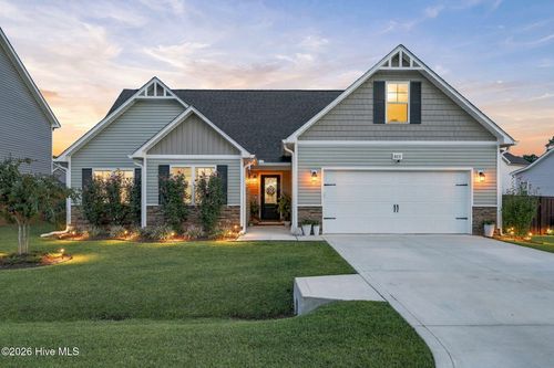 822 Cooke Dr, Hubert, NC, 28539-3997 | Card Image