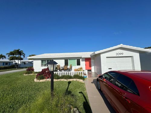 2099 Sw Lake Circle Dr, Boynton Beach, FL, 33426-5349 | Card Image