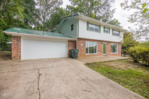 1404 Brentwood Dr, Greeneville, TN, 37743-6609 | Card Image
