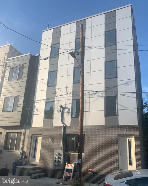 c-2615 Latona St, Philadelphia, PA, 19146-3809 | Card Image