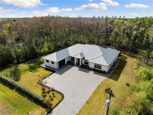 25526 Busy Bee Dr, BONITA SPRINGS, FL, 34135-8839 | Card Image