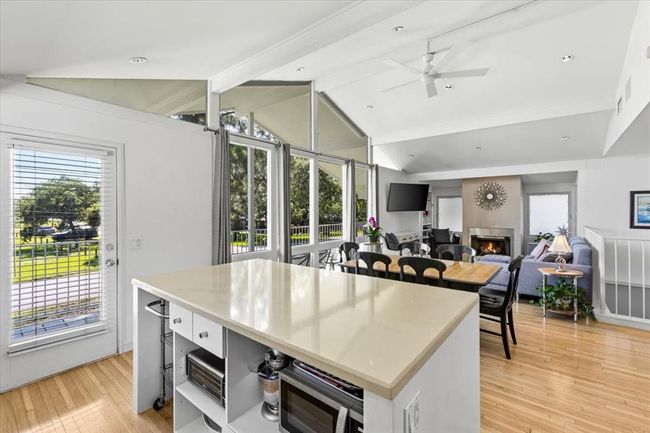 432 Glen Cove St, House other with 4 bedrooms, 4 bathrooms and 2 parking in Kemah TX | Image 14