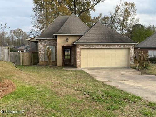 144 Oakleigh Dr, Clinton, MS, 39056-6038 | Card Image