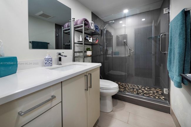 APT-1615 - 4010 Galt Ocean Dr, Condo with 1 bedrooms, 1 bathrooms and null parking in Fort Lauderdale FL | Image 14