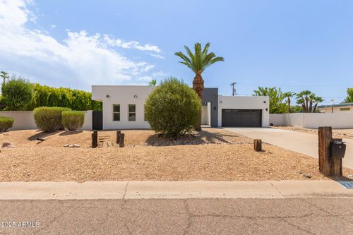 3533 E Turquoise Ave, Phoenix, AZ, 85028-3970 | Card Image