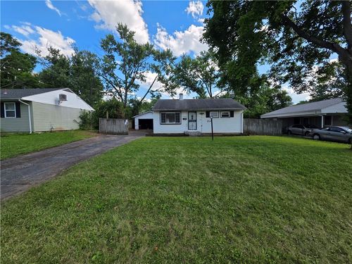 3942 Beatty Dr, Dayton, OH, 45416-2204 | Card Image