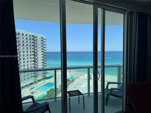 11y-3801 S Ocean Dr, Hollywood, FL, 33019-2928 | Card Image