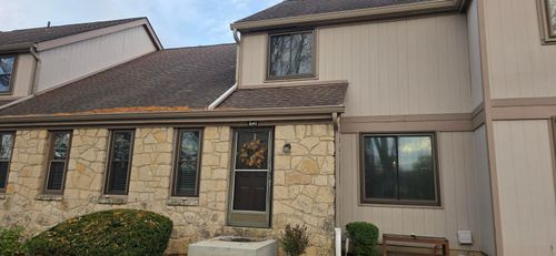 2c-541 Woodingham Pl, Columbus, OH, 43213-5400 | Card Image