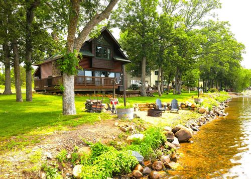 22359 Gull Lake Dr, Nisswa, MN, 56468-2680 | Card Image