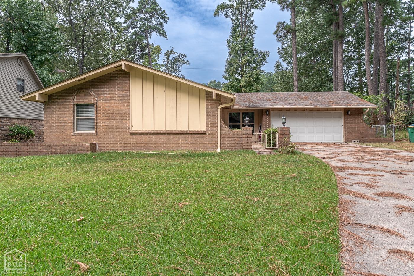 Wemberly Dr, Little Rock, AR 72209