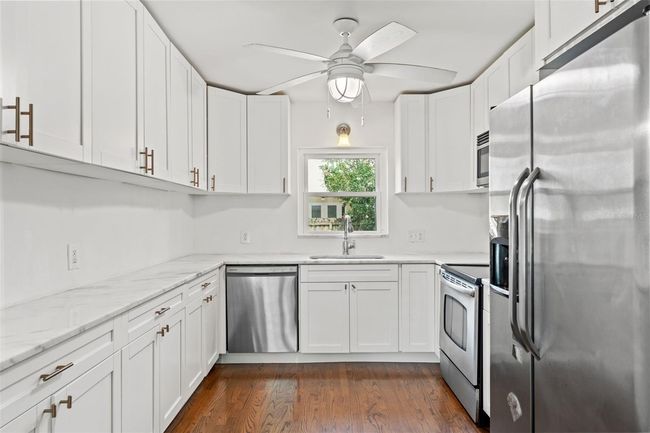 Kitchen | Image 4