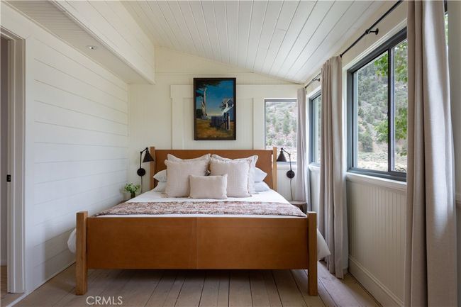 2000 Baldwin Lake Rd, House other with 4 bedrooms, 2 bathrooms and 14 parking in Big Bear City CA | Image 18