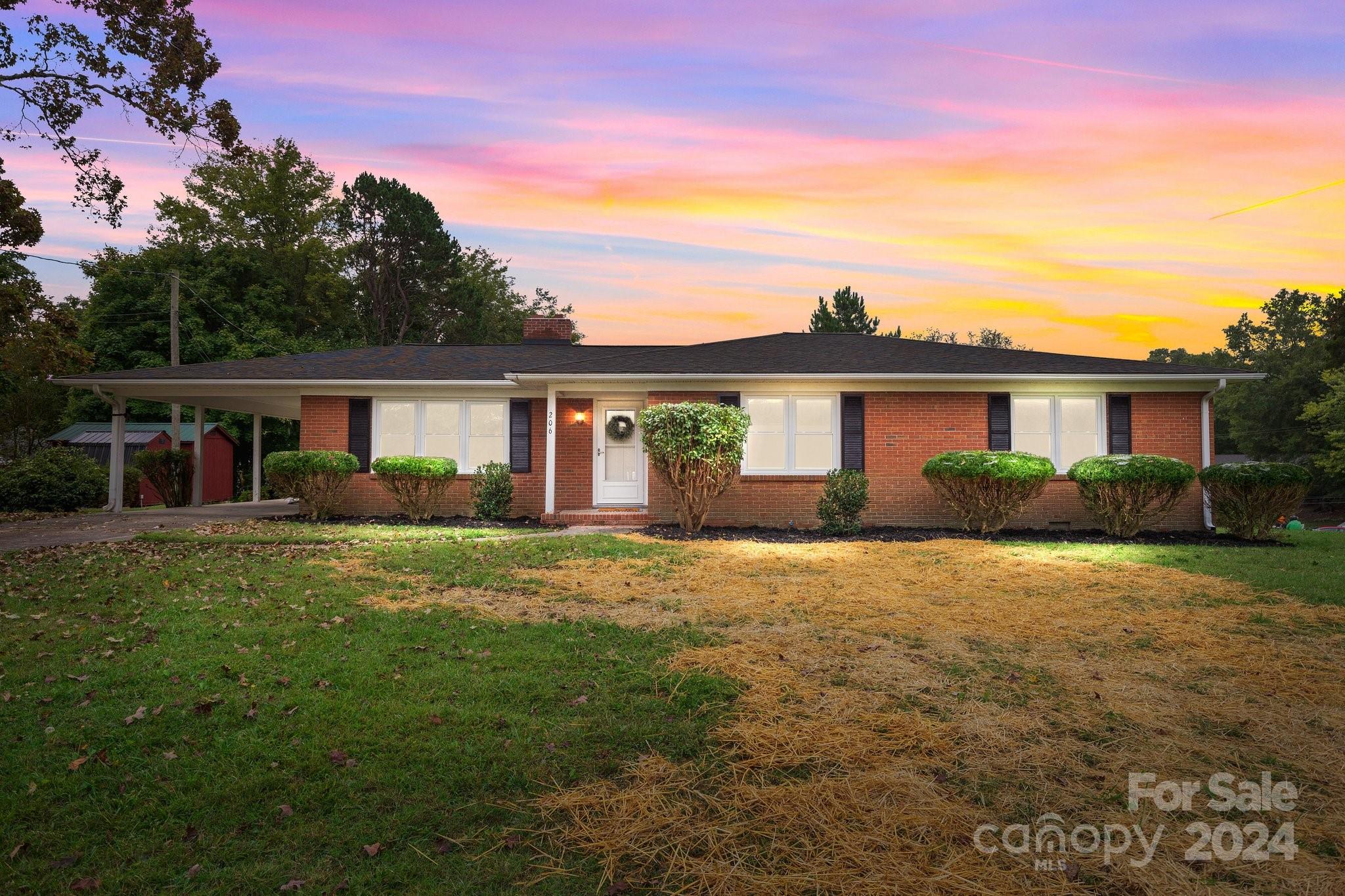 Briarcliff Dr, Lexington, NC 27292