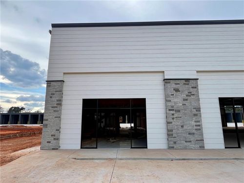 3-a-1100 Sw Railroad Ave, Ponchatoula, LA, 70454-8300 | Card Image