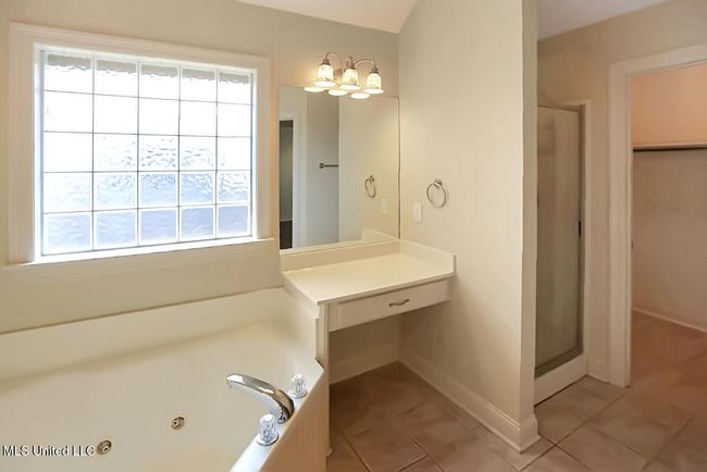 503 W Abbey Pl - 9 | Image 22