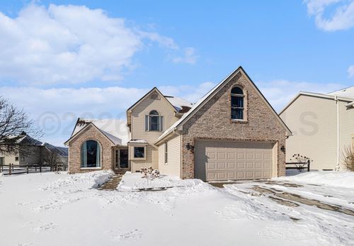 324 Oxford Ct, Maumee, OH, 43537-4312 | Card Image