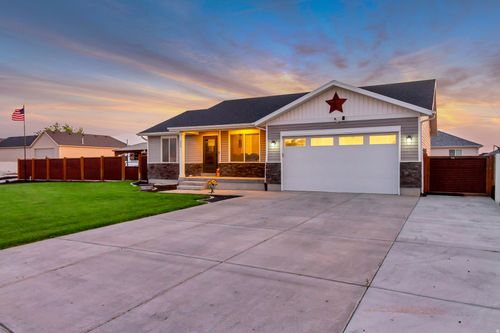 256 Worthington St, Grantsville, UT, 84029-5023 | Card Image
