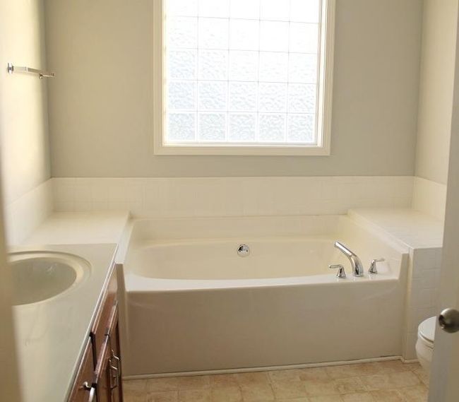 770 Ellie Nat Dr, House other with 3 bedrooms, 2 bathrooms and 4 parking in Clarksville TN | Image 8